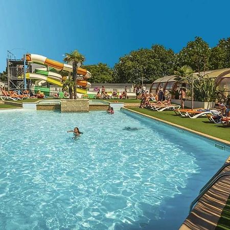 Camping 4 Etoiles - Parc Aquatique - Eei0Fi Saint-Georges-d'Oleron Luaran gambar