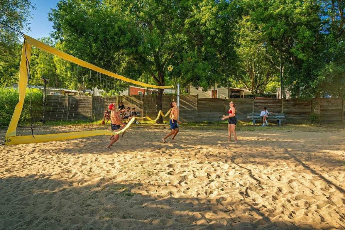 Camping 4 Etoiles - Parc Aquatique - Eei0Fi Saint-Georges-d'Oleron Luaran gambar